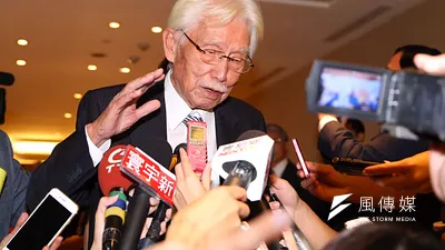 前總統府資政、獨派大老辜寬敏今(15)日歡度90歲生日,他表示蔡英文出身家境好,但上次落選總統後,勤走民間社會,肯定她的成長。(蔡耀徵攝)