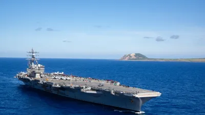美國不僅有強大的空母艦隊巡弋各地,更有800個基地散落全球各地,這是一個「隱藏的帝國」。(雷根號臉書)