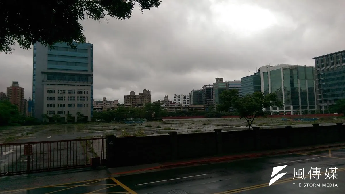 台北市花卉批發市場舊址,將開發成「內科之心」濕地公園。