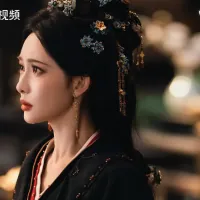 Meng Ziyi's vengeful Shen Xihe in Hundred Flowers Kill is one of ten performances that make up China's list of the fiercest TV villainesses. (Image sourced from Weibo) Meng Ziyi's vengeful Shen Xihe in Hundred Flowers Kill is one of ten performances that make up China's list of the fiercest TV villainesses. (Image sourced from Weibo)