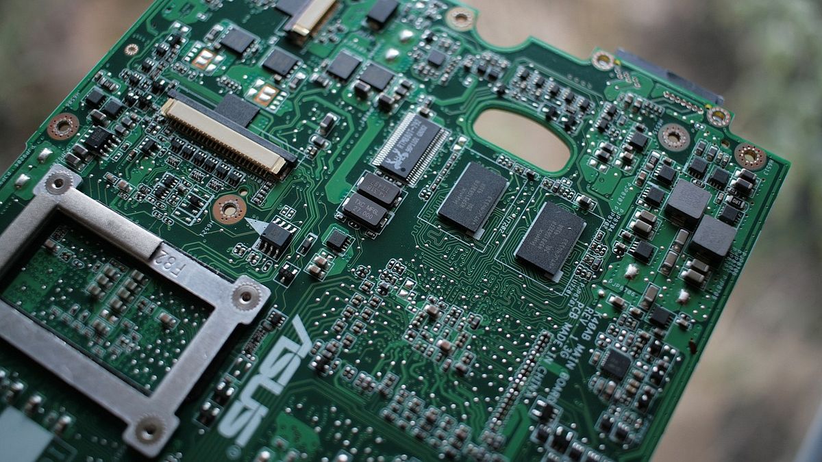 最近大陸工信部公開推廣本土兩類DUV,可實現製程為65奈米。(示意圖/取自免費圖庫pixabay) 最近大陸工信部公開推廣本土兩類DUV,可實現製程為65奈米。(示意圖/取自免費圖庫pixabay)