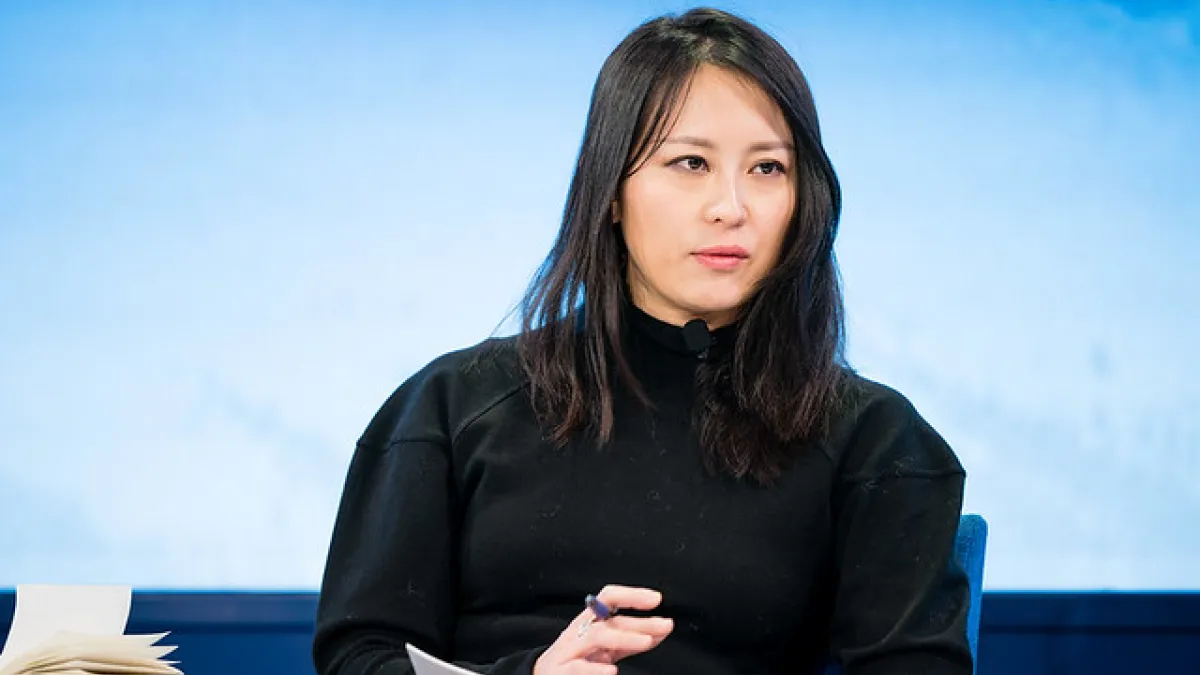 經濟學家金刻羽近日發表文章評析2025年中國經濟發展,她認為中國的經濟困境與其說是停滯的跡象,不如說是成長中的陣痛,而這是轉型道路上不可避免的障礙。(資料照,取自金刻羽個人網站)
