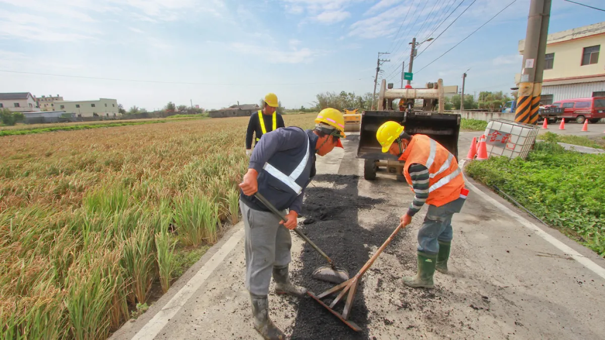 確保春節交通順暢,台中市從1月30日2到2月19日,進各道路挖掘施工。(圖/台中市政府提供)