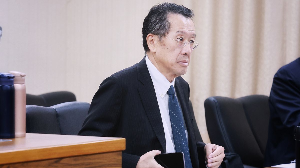 遭質疑與海鯤號後續問題有關!海軍司令唐華「拔官風波」 顧立雄全說了