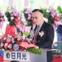 ASE Chief Executive Tien Wu (吳田玉) said the global semiconductor industry has entered a critical period of transformation. As supply chain restructuring accelerates, ASE continues to push its own upgrade, marked by the groundbreaking of Inston Electronics' ASE Chief Executive Tien Wu (吳田玉) said the global semiconductor industry has entered a critical period of transformation. As supply chain restructuring accelerates, ASE continues to push its own upgrade, marked by the groundbreaking of Inston Electronics'