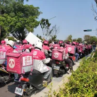 今年三月,東南亞外送與叫車龍頭Grab宣布以6億美元收購foodpanda台灣業務,目前仍待公平交易委員會審查。(資料照,黃天如攝) 今年三月,東南亞外送與叫車龍頭Grab宣布以6億美元收購foodpanda台灣業務,目前仍待公平交易委員會審查。(資料照,黃天如攝)