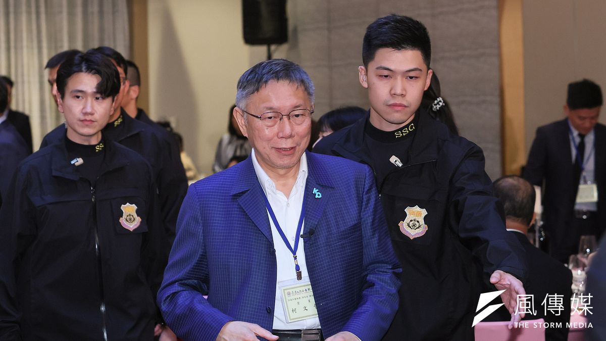 筆者認為,藍綠對決絕非台灣之福,須有足以制衡的第三力量,而柯文哲能否破繭而出還要看之後選民的選擇。(資料照,顏麟宇攝) 筆者認為,藍綠對決絕非台灣之福,須有足以制衡的第三力量,而柯文哲能否破繭而出還要看之後選民的選擇。(資料照,顏麟宇攝)