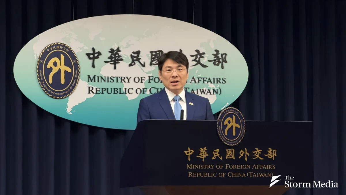 Taiwanese Ministry of Foreign Affairs Spokesperson Hsiao Kuang-wei responded to media inquiries about bilateral realtions with Saint Vincent. (Photo / Zhong Bingzhe)