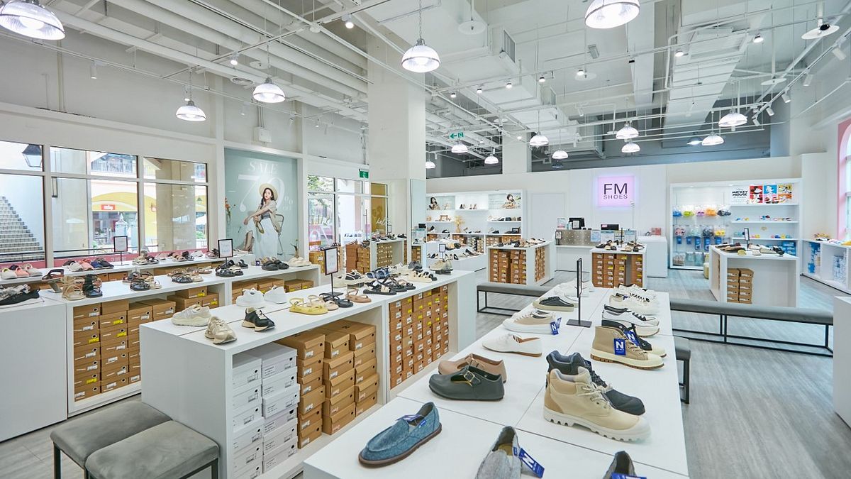 Outlet 被許多品牌視為指標性通路,近期女鞋品牌 FMshoes 進軍麗寶表現不俗(圖片來源:FMshoes) Outlet 被許多品牌視為指標性通路,近期女鞋品牌 FMshoes 進軍麗寶表現不俗(圖片來源:FMshoes)