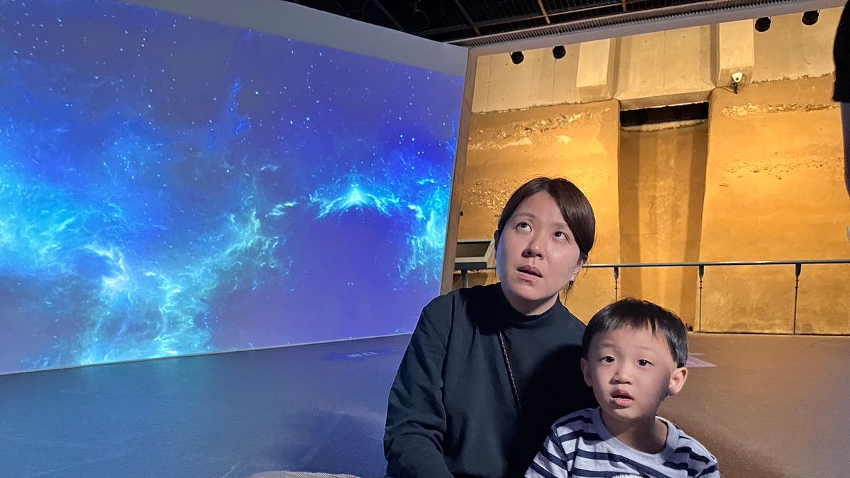 「千年記憶」沉浸式體驗廣受大小朋友歡迎。(圖/新北市府提供) 「千年記憶」沉浸式體驗廣受大小朋友歡迎。(圖/新北市府提供)