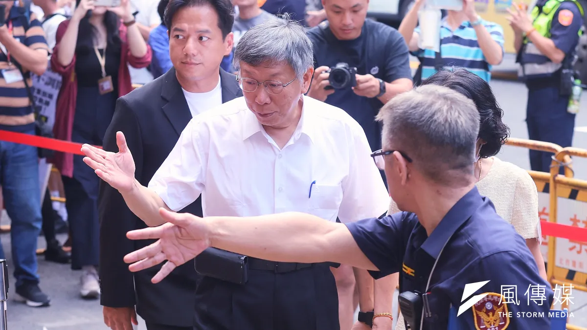 台灣高等法院8日開庭審理京華城案,前台北市長柯文哲出庭。(柯承惠攝)