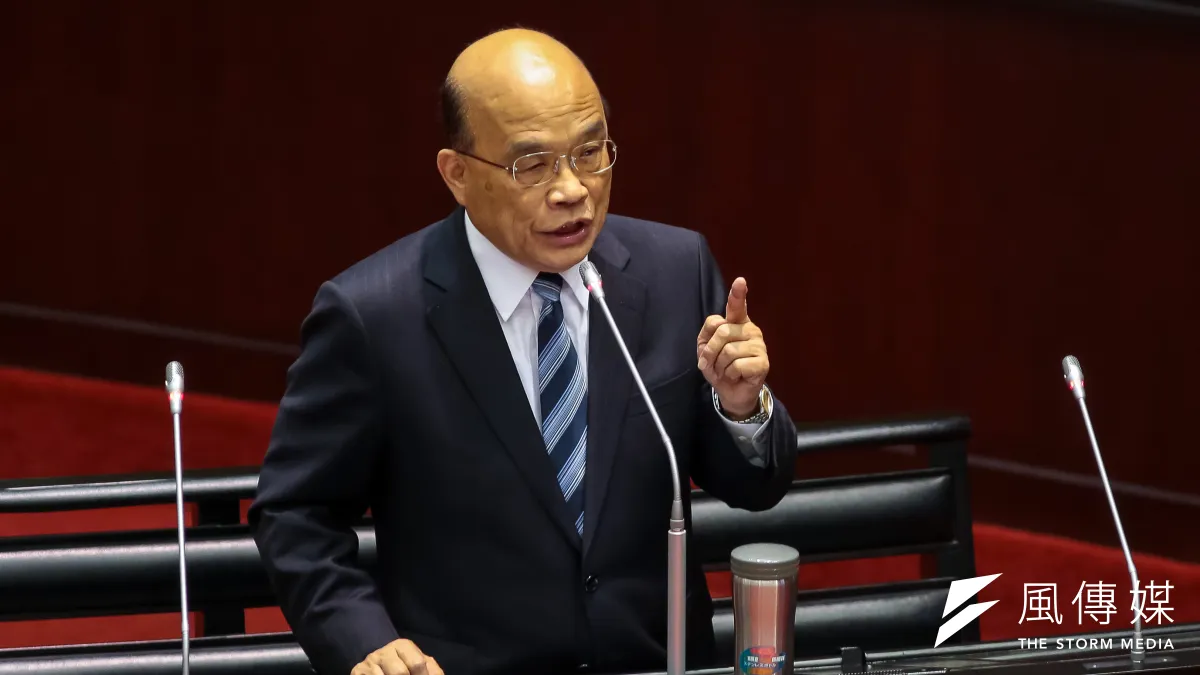 行政院長蘇貞昌提名李進勇擔任中選會主委,李進勇雖註銷民進黨籍,但兩人也都曾表示,法律並未禁止提名政黨人士出任中選會主委。(顏麟宇攝)