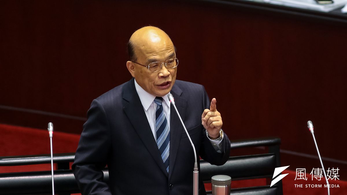 行政院長蘇貞昌12日於立法院備詢表示,唯獨中國不放棄武力對付台灣,且已啟動「台灣方案」,「我們一定要加倍小心」,珍惜台灣的自由民主開放。(顏麟宇攝) 行政院長蘇貞昌12日於立法院備詢表示,唯獨中國不放棄武力對付台灣,且已啟動「台灣方案」,「我們一定要加倍小心」,珍惜台灣的自由民主開放。(顏麟宇攝)