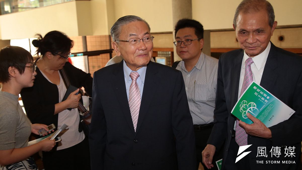 前總統府秘書長詹春柏23日出席「總統直選與民主台灣」學術研討會。(顏麟宇攝) 前總統府秘書長詹春柏23日出席「總統直選與民主台灣」學術研討會。(顏麟宇攝)