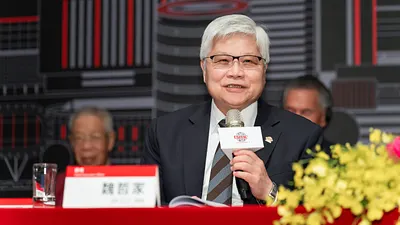 半導體巨頭布局德國紛紛遭遇逆風,唯有台積電的德勒斯登新廠預定在幾個禮拜內如期開工。圖為董事長魏哲家。(台積電提供)