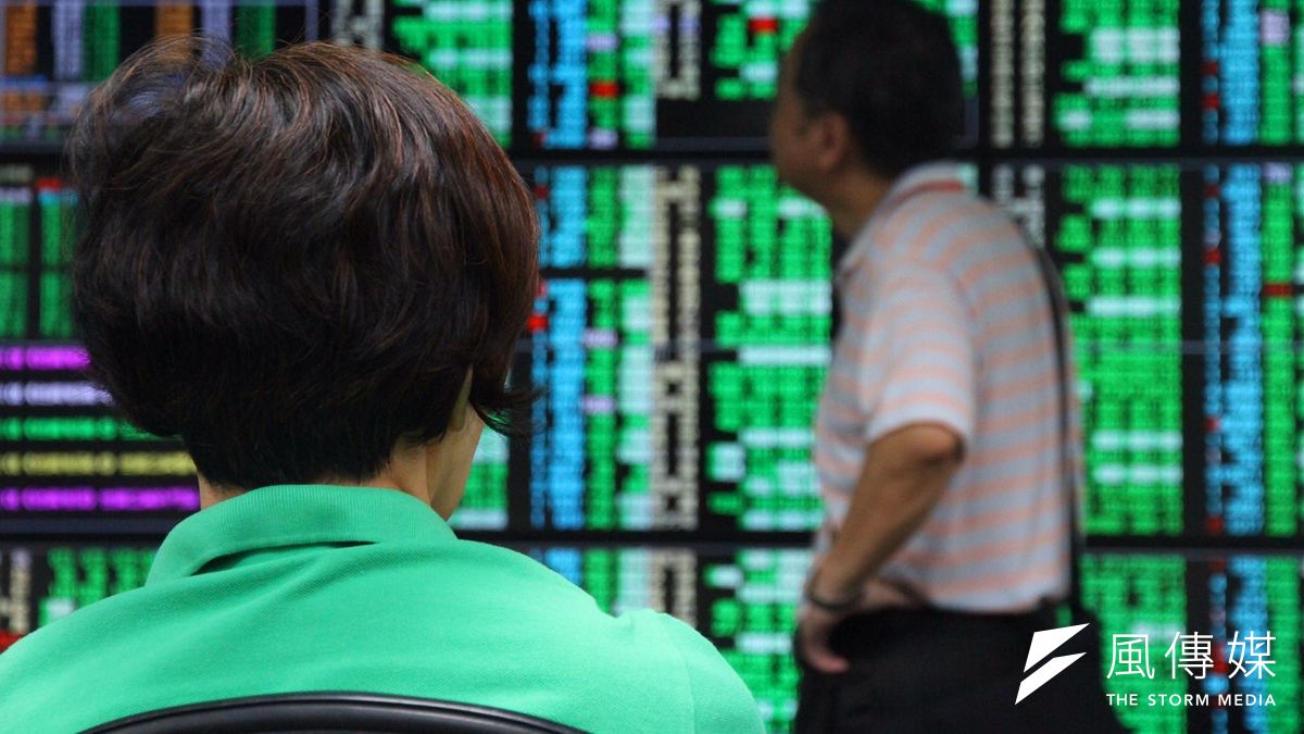 當沖降稅如果再延長,是彰顯走短線的錯誤政策理念。(資料照片,曾原信攝) 當沖降稅如果再延長,是彰顯走短線的錯誤政策理念。(資料照片,曾原信攝)