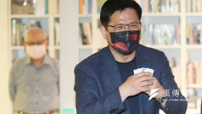 林佳龍表示,現在是防疫當前,不希望看到有人刻意扭曲資訊,支持指揮中心針對最近疫情爆發處理,防疫優先團結為重。(資料照,柯承惠攝)