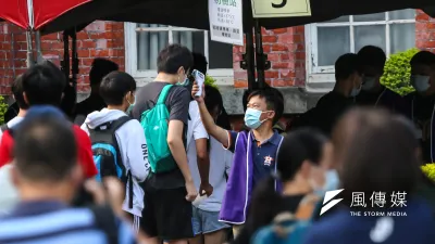 國中教育會考日前落幕,但仍有考生仍因疫情需進行補考。(資料照,顏麟宇攝)
