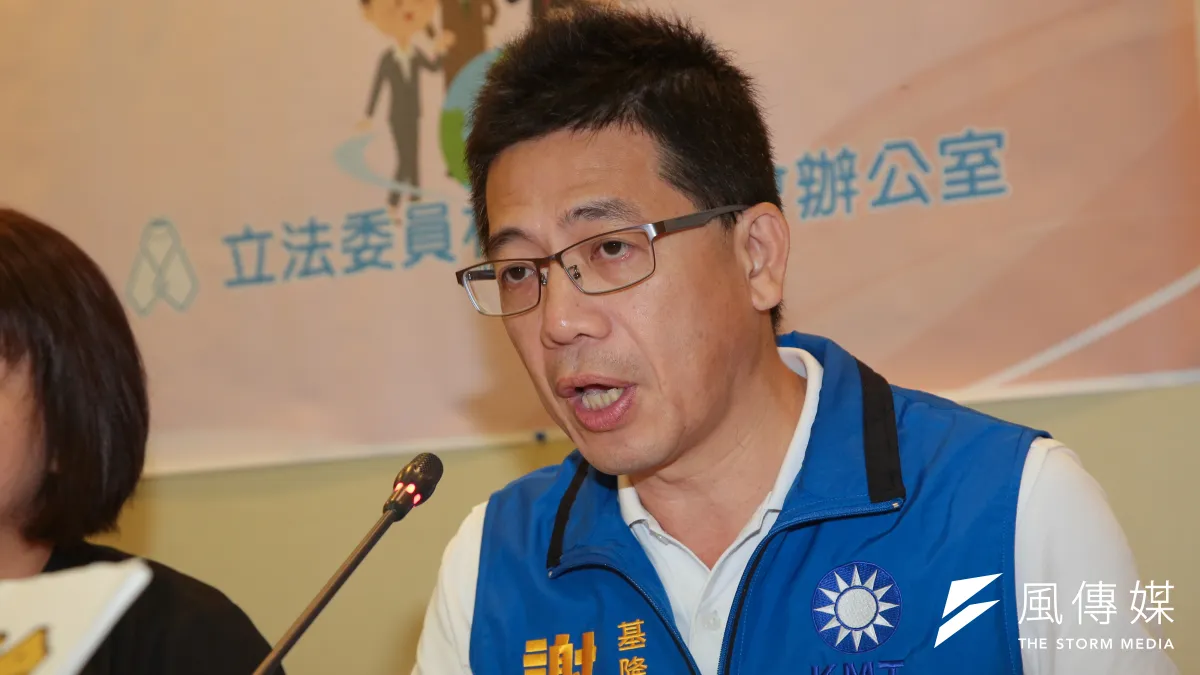 曾代表國民黨參選基隆市長的前移民署長謝立功(見圖),近日傳出將加入台灣民眾黨並接任黨祕書長。(資料照,顏麟宇攝)