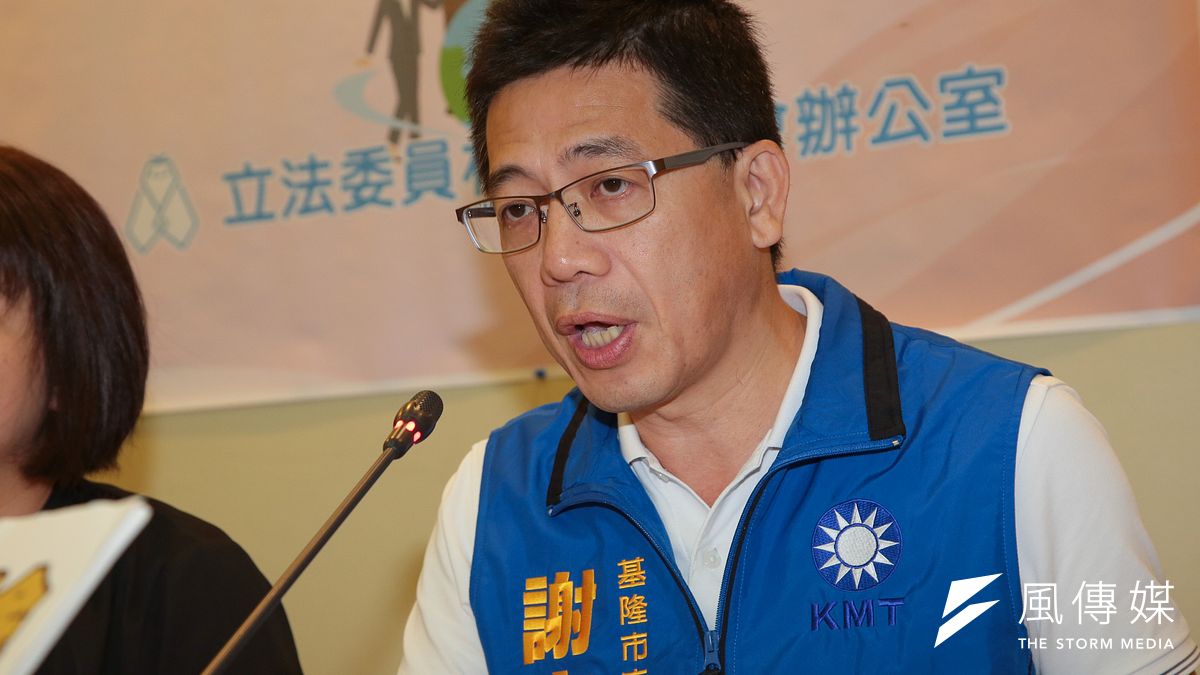 曾代表國民黨參選基隆市長的前移民署長謝立功(見圖),近日傳出將加入台灣民眾黨並接任黨祕書長。(資料照,顏麟宇攝) 曾代表國民黨參選基隆市長的前移民署長謝立功(見圖),近日傳出將加入台灣民眾黨並接任黨祕書長。(資料照,顏麟宇攝)