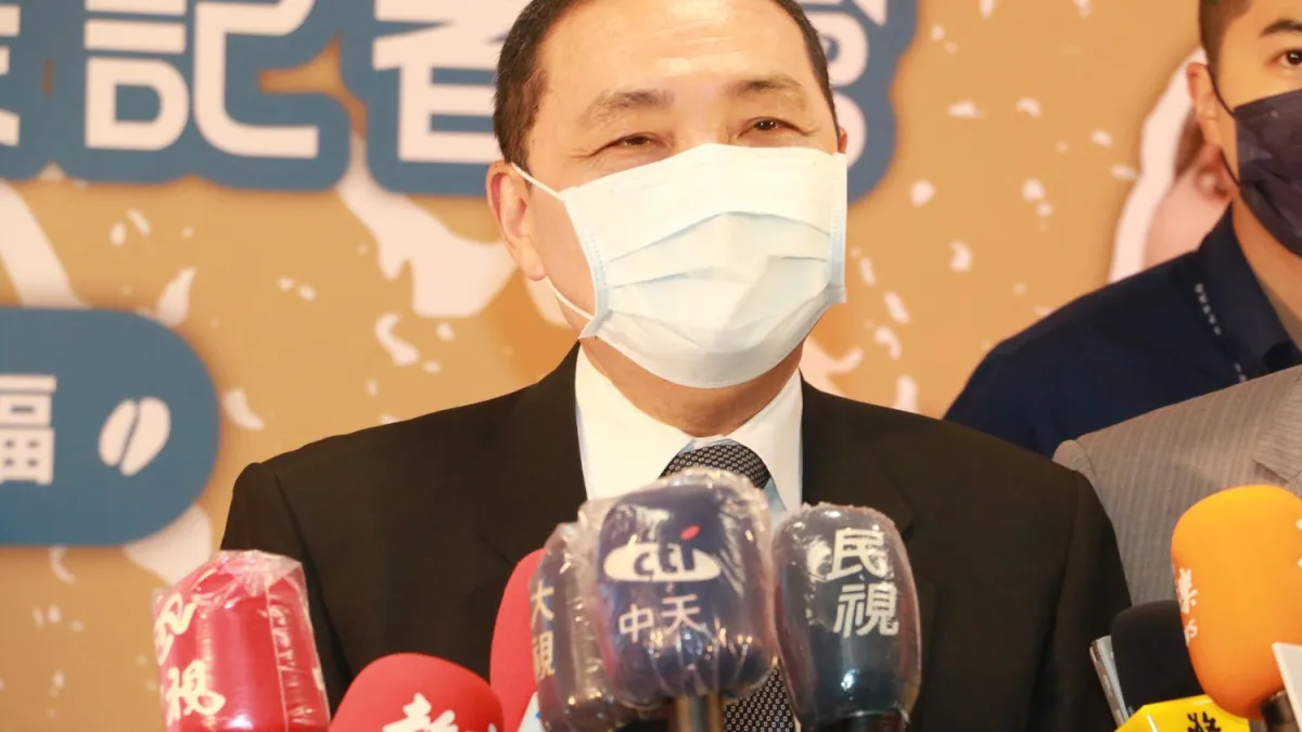 新北市侯友宜強調,現在還有很多的重大工程需要推動,個人會全力以赴,把市長的角色做好。(圖/李梅瑛攝)