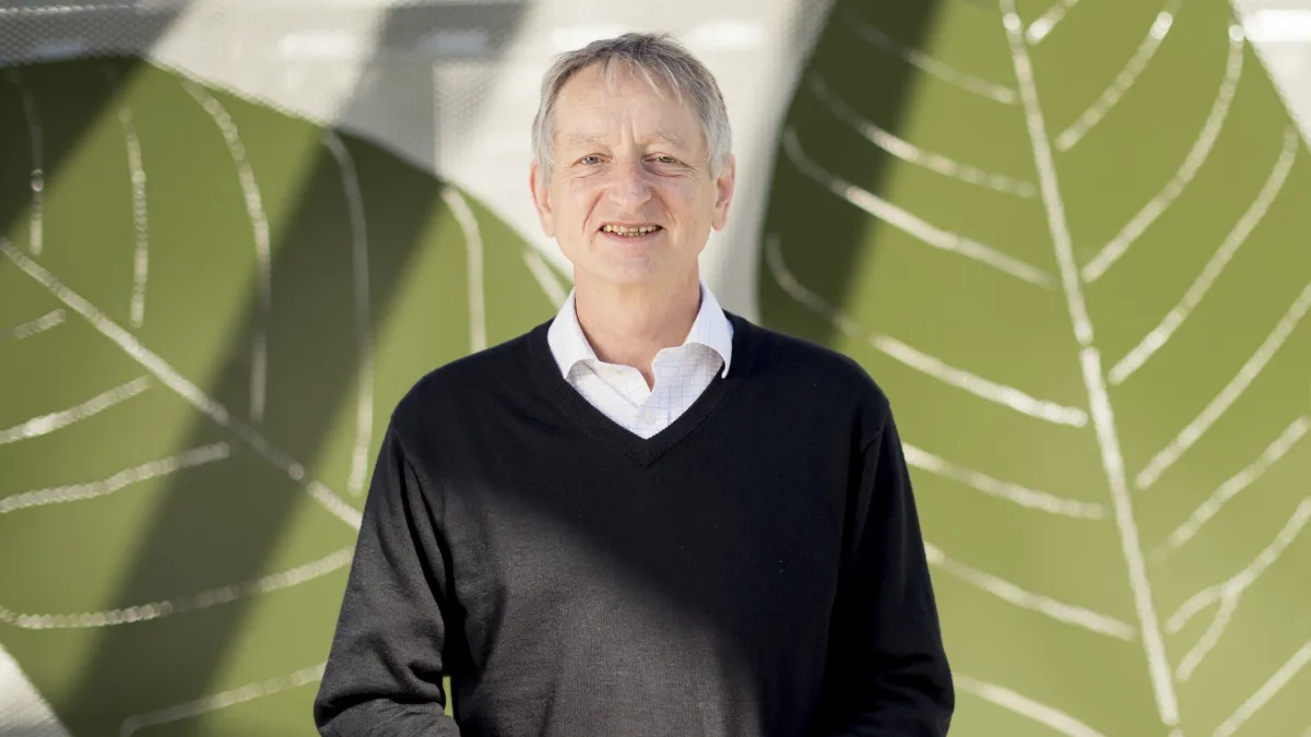 加拿大科學家辛頓(Geoffrey E. Hinton)榮獲2024年諾貝爾物理學獎。(美聯社)