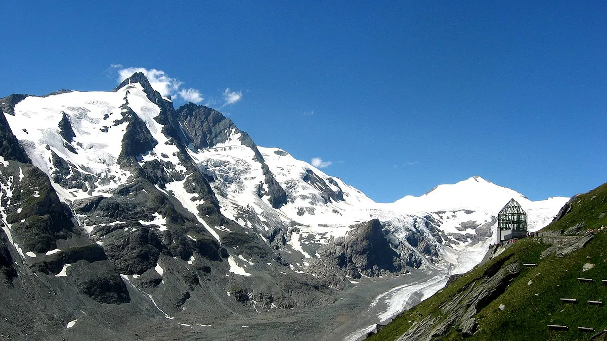 奧地利最高峰大格洛克納山(Grossglockner)。(Michieliosios@Wikipedia/CC by 3.0) 奧地利最高峰大格洛克納山(Grossglockner)。(Michieliosios@Wikipedia/CC by 3.0)