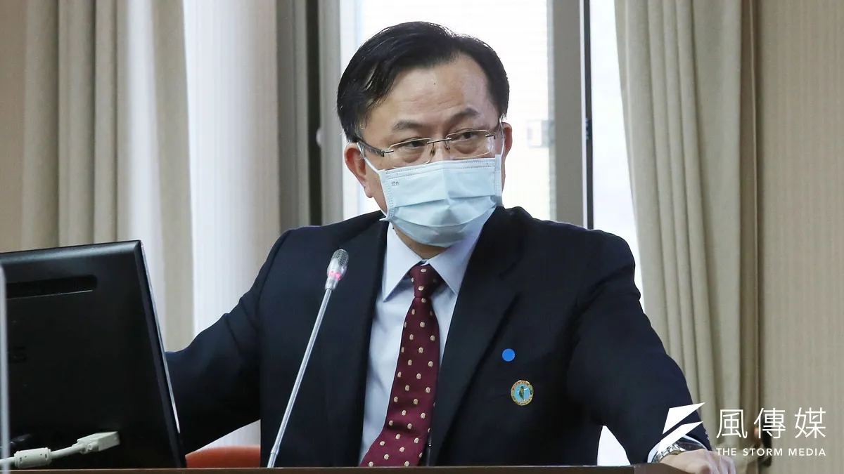 《鏡電視》連環醜聞案爆不停,國家通訊傳播委員會(NCC)主委陳耀祥為什麼膽敢護航到底?(柯承惠攝)