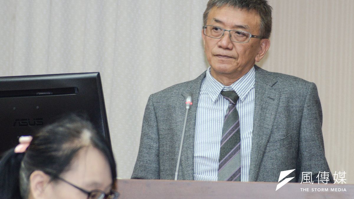 立法院交通委員會,飛安會主委楊宏智答詢。(甘岱民攝) 立法院交通委員會,飛安會主委楊宏智答詢。(甘岱民攝)