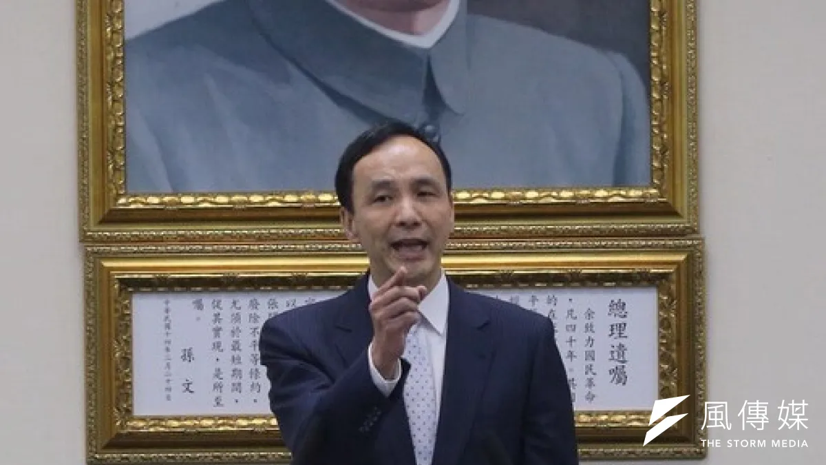 國民黨黨主席朱立倫13日在中常會中再度重砲批民進黨黨主席蔡英文。(楊子磊攝)