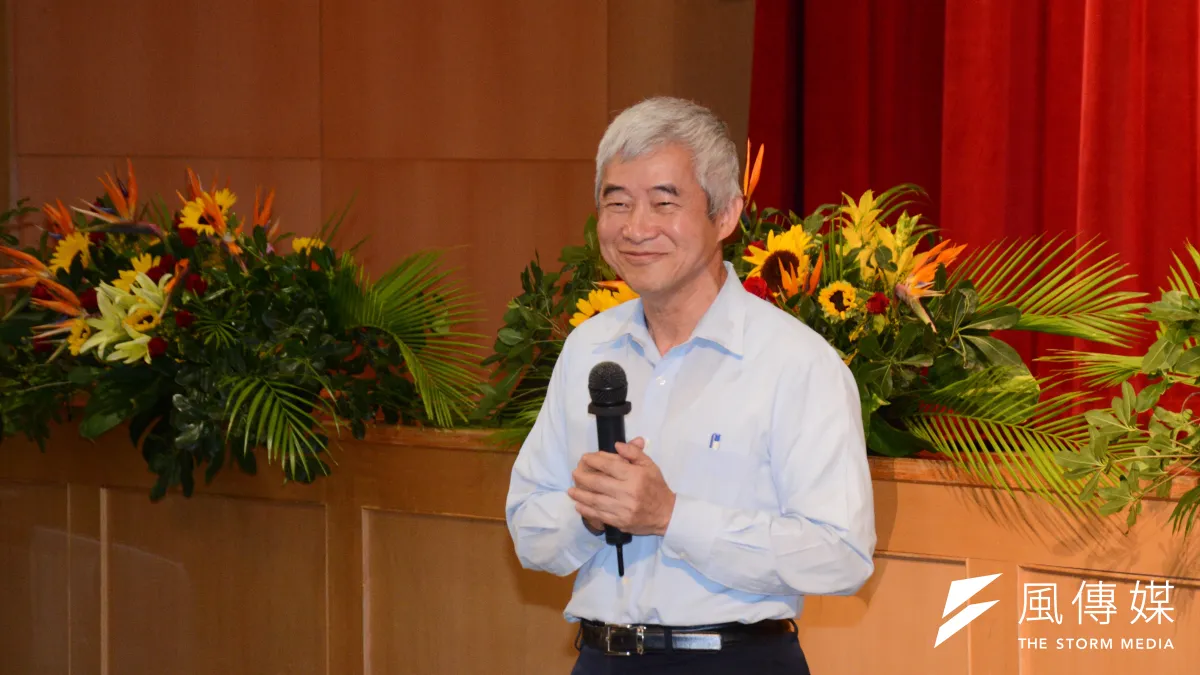 賀陳旦卸下交通部長,選在台下致詞,他說「練習從高處走下來」。(龍德成攝)