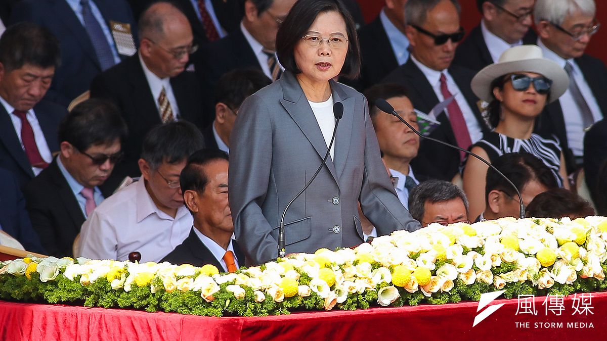 總統蔡英文(見圖)10日在國慶大典上發表國慶文告,午後接見美國參議員克魯茲(Ted Cruz)一行。(顏麟宇攝) 總統蔡英文(見圖)10日在國慶大典上發表國慶文告,午後接見美國參議員克魯茲(Ted Cruz)一行。(顏麟宇攝)
