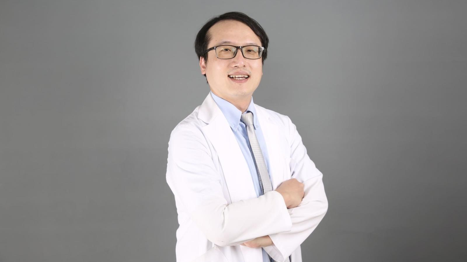 心臟功能僅剩15%也不放棄 東海博士鄭諭聰醫師結合AI挑戰心血管重症極限醫療