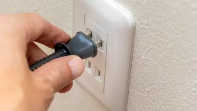 夏季炎熱,除了冷氣耗電量大以外,還有這些吃電怪獸也要注意,否則一不小心就荷包失血!(示意圖/取自photo-ac)