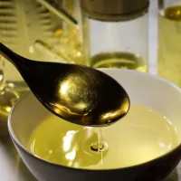 南北檢調聯手偵辦毒油案。示意圖。(資料照,中央社) 南北檢調聯手偵辦毒油案。示意圖。(資料照,中央社)