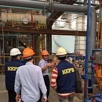 燃燒塔烈燄沖天 高市環保局展開大規模聯合稽查 燃燒塔烈燄沖天 高市環保局展開大規模聯合稽查