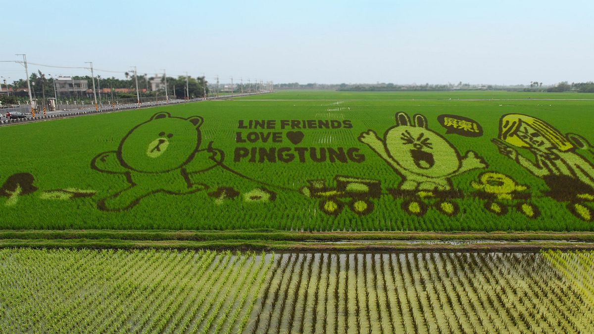 LINE在台灣的市佔率相當高,它的貼圖系統尤其受到消費者喜愛。(圖片來源:LINE官方網站) LINE在台灣的市佔率相當高,它的貼圖系統尤其受到消費者喜愛。(圖片來源:LINE官方網站)