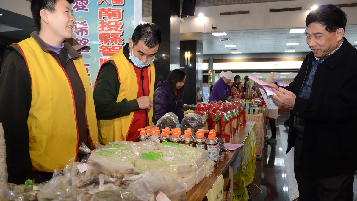 身障者投入生產 投縣府大力助銷