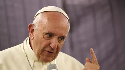 天主教教宗方濟各發布文告,呼籲透過教育根除假新聞(AP)