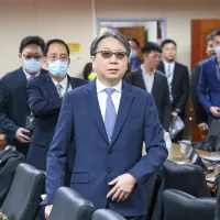 国家安全局は戒厳令時代の政治資料5万件超をすべて機密解除し、国発会档案局へと移管した。写真は蔡明彦(ツァイ・ミンイェン)国家安全局長。(資料写真/顏麟宇撮影) 国家安全局は戒厳令時代の政治資料5万件超をすべて機密解除し、国発会档案局へと移管した。写真は蔡明彦(ツァイ・ミンイェン)国家安全局長。(資料写真/顏麟宇撮影)