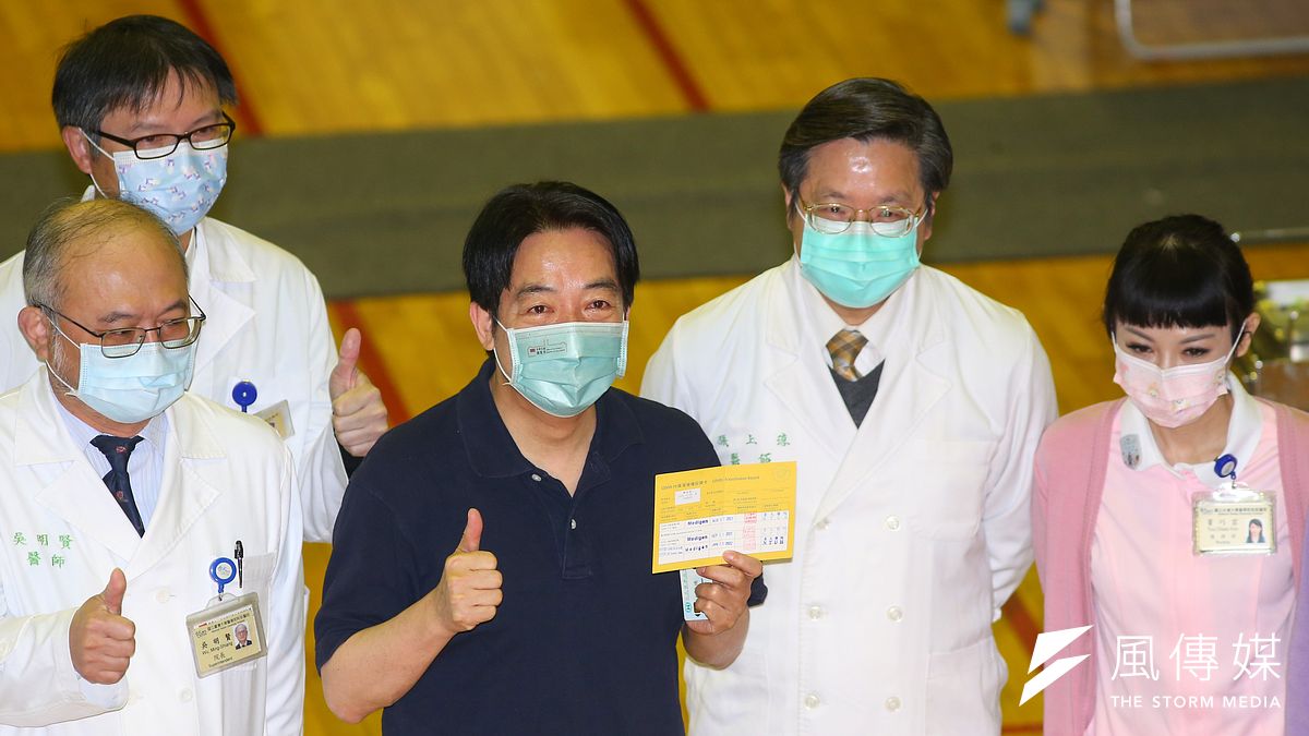 總統府表示,已接種三劑高端疫苗的副總統賴清德無需接種其他疫苗,且往、返程的過境安排已經確定,可順利過境美國執行公務。(資料照,顏麟宇攝) 總統府表示,已接種三劑高端疫苗的副總統賴清德無需接種其他疫苗,且往、返程的過境安排已經確定,可順利過境美國執行公務。(資料照,顏麟宇攝)