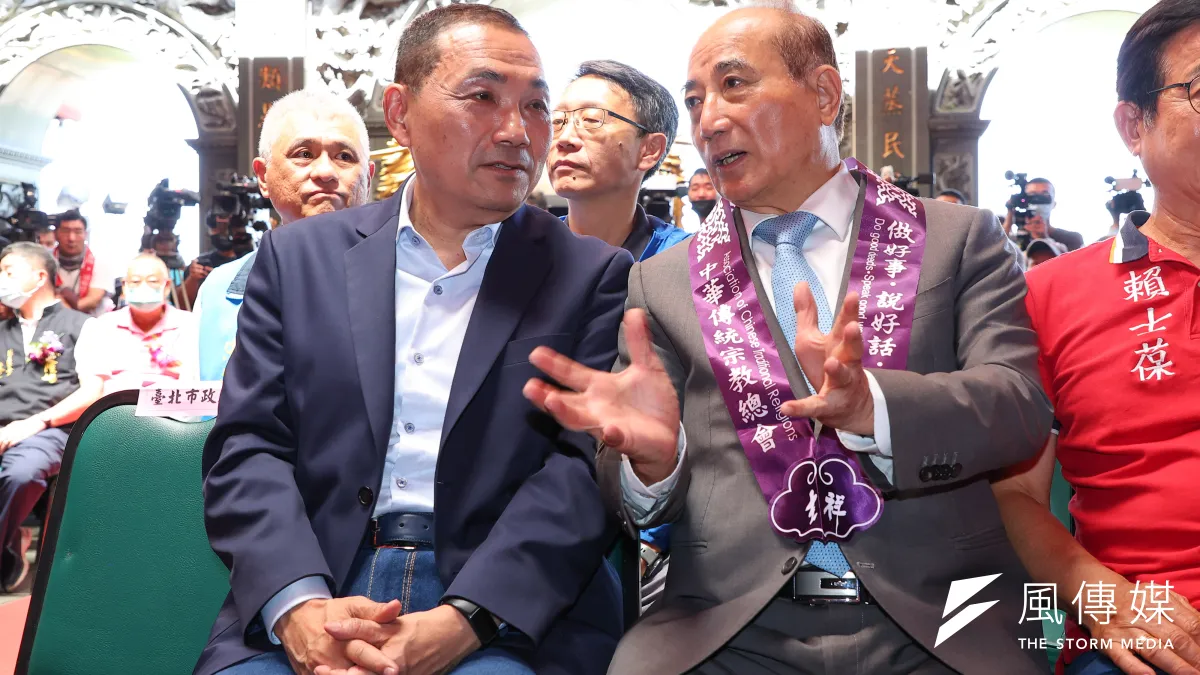 國民黨全代會後已定於一尊,預計9月各地方競選總部成立後組織戰開始動起,侯友宜(左)也親自向王金平(右)請益。(資料照,顏麟宇攝)