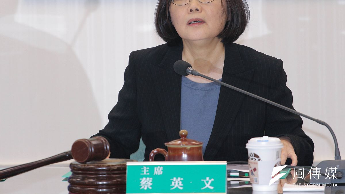 民調低壓力大,蔡英文常會訓教育部次長。(資料照,葉信菉攝) 民調低壓力大,蔡英文常會訓教育部次長。(資料照,葉信菉攝)