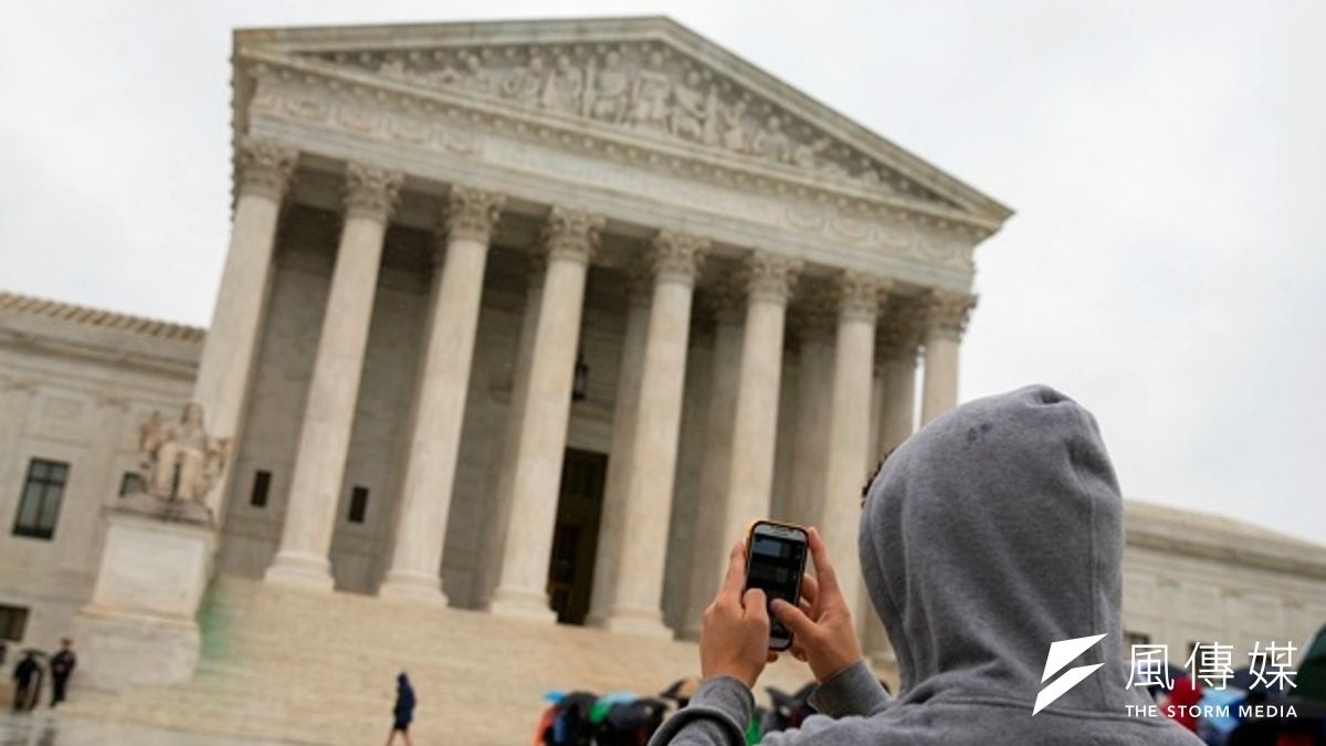 美國最高法院裁定,無搜索令不得搜查手機(美聯社) 美國最高法院裁定,無搜索令不得搜查手機(美聯社)