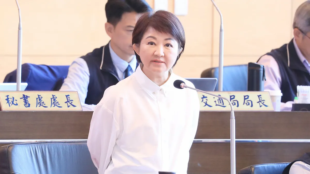 盧秀燕在議會回應議員所提,若市府財政盈餘增多、將加強長照與兒童福利。(圖/台中市政府) 盧秀燕在議會回應議員所提,若市府財政盈餘增多、將加強長照與兒童福利。(圖/台中市政府)