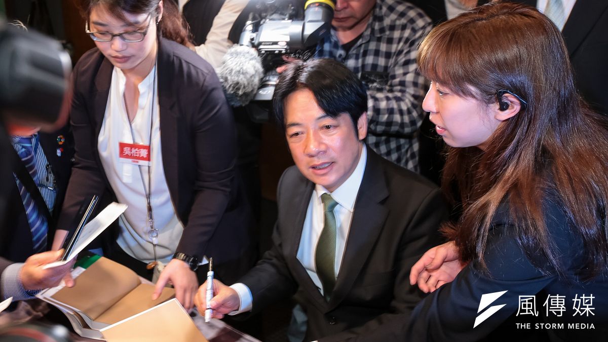 20190329-前行政院長賴清德29日出席「用行動帶來希望─賴清德的決策風格」新書發表會。(顏麟宇攝) 20190329-前行政院長賴清德29日出席「用行動帶來希望─賴清德的決策風格」新書發表會。(顏麟宇攝)