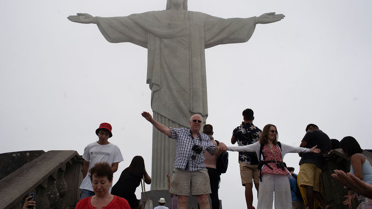 武漢肺炎:巴西里約熱內盧熱門景點基督像(AP) 武漢肺炎:巴西里約熱內盧熱門景點基督像(AP)