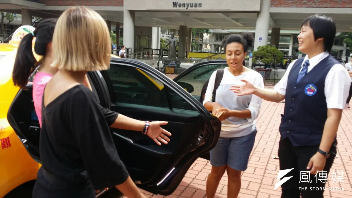 觀光計程車駕駛人培訓起跑,預計培訓400位計程車駕駛。(圖/龔傑森攝)