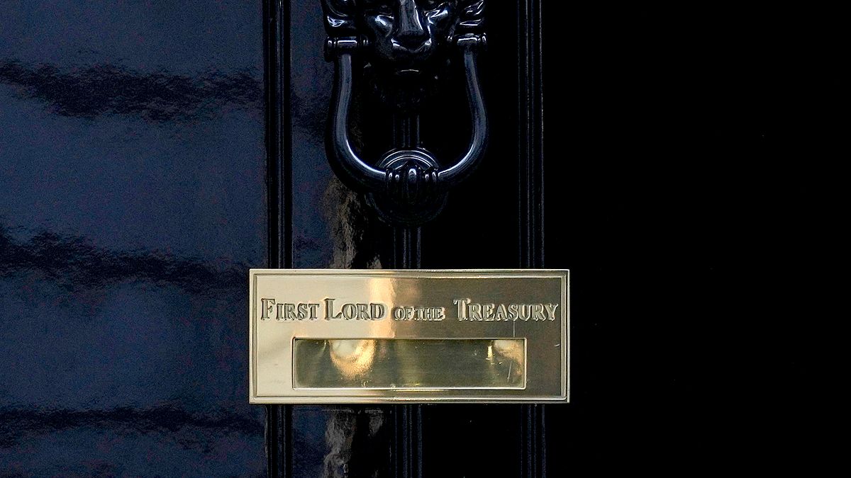 英國首相府,唐寧街10號(AP) 英國首相府,唐寧街10號(AP)