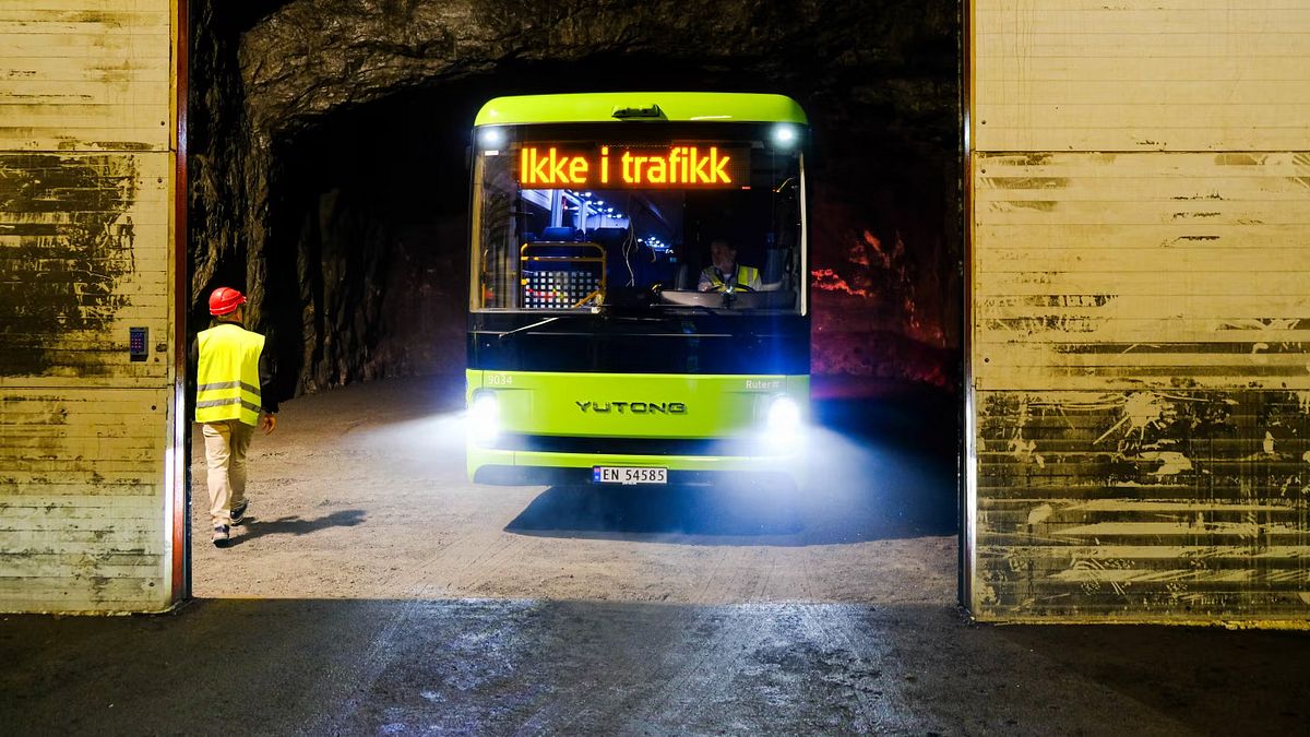商業熱議》中國生產的電動巴士,竟可遠端引發交通混亂?挪威礦山測試揭露實況